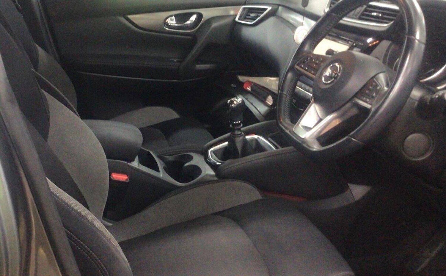 Used Nissan Qashqai 2017 for sale - 78112108: Photo 8