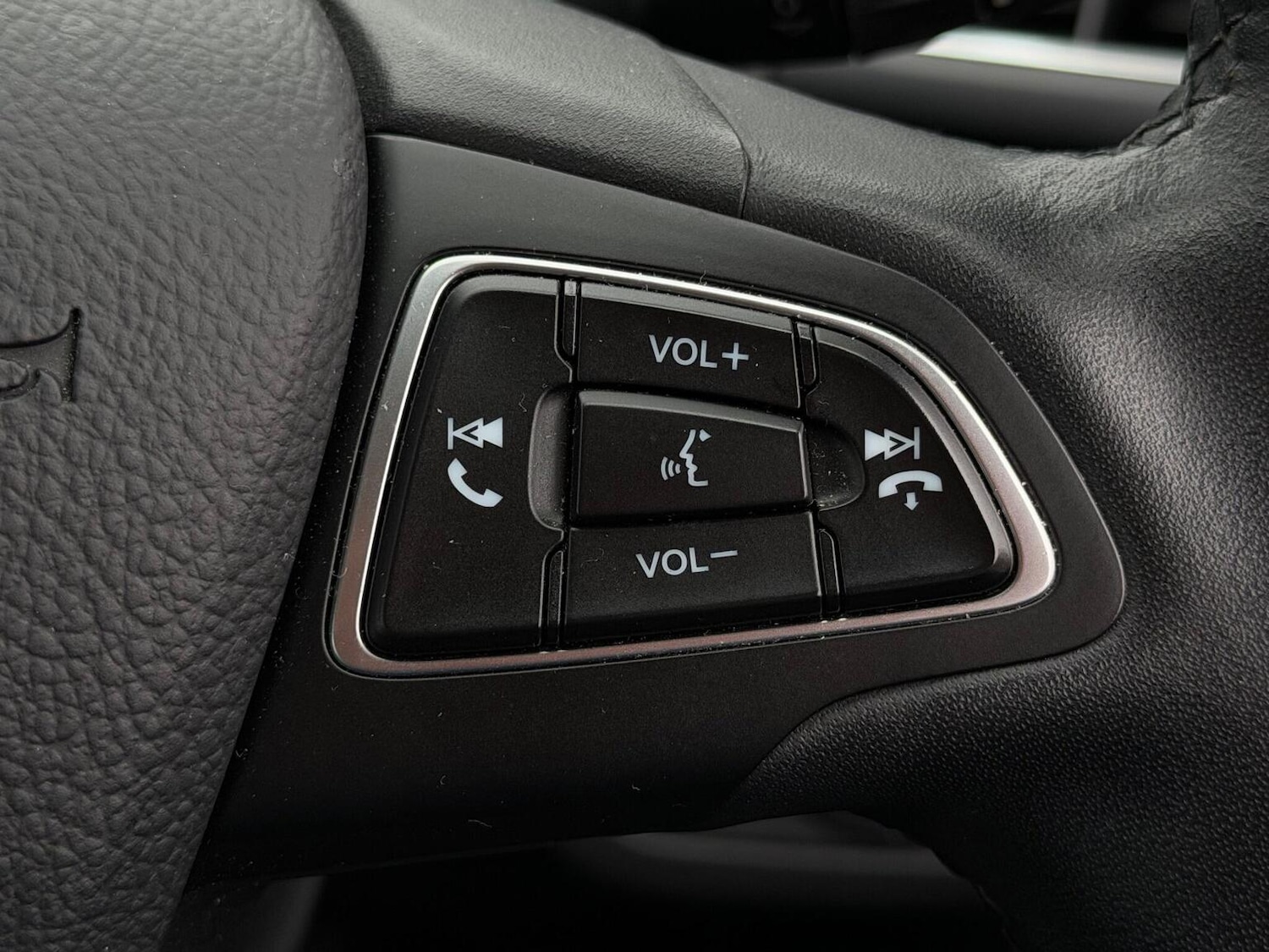 Used Ford C-Max 2016 for sale - 76293279: Photo 19