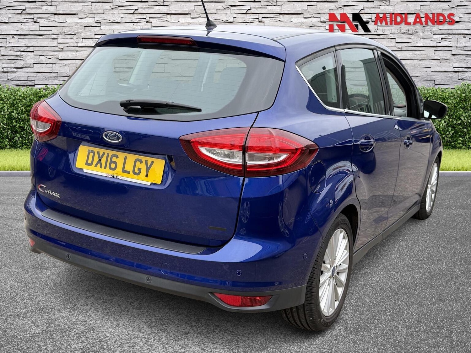 Used Ford C-Max 2016 for sale - 76293279: Photo 4