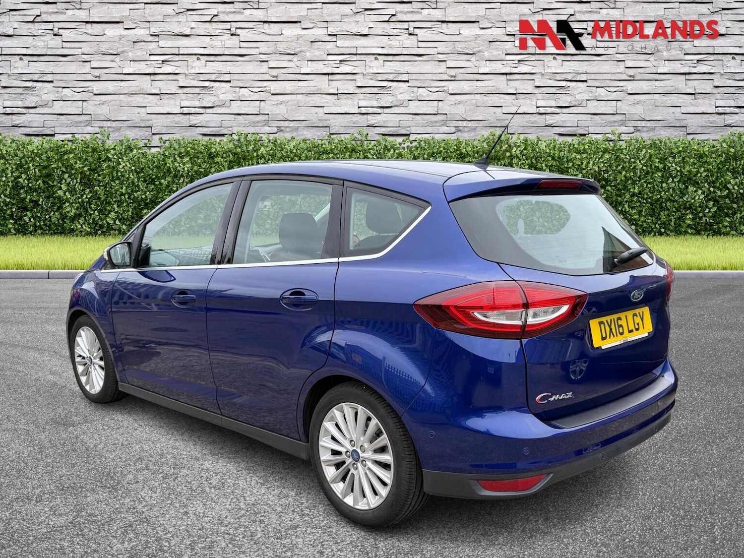 Used Ford C-Max 2016 for sale - 76293279: Photo 5