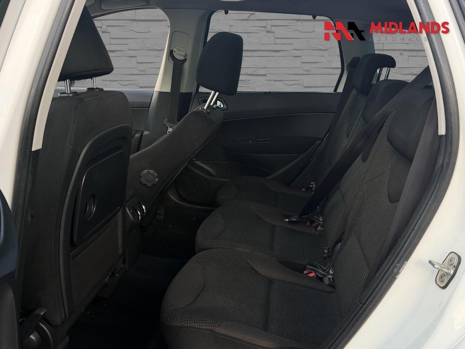 Used Peugeot 308 2014 for sale - 77572898: Photo 14