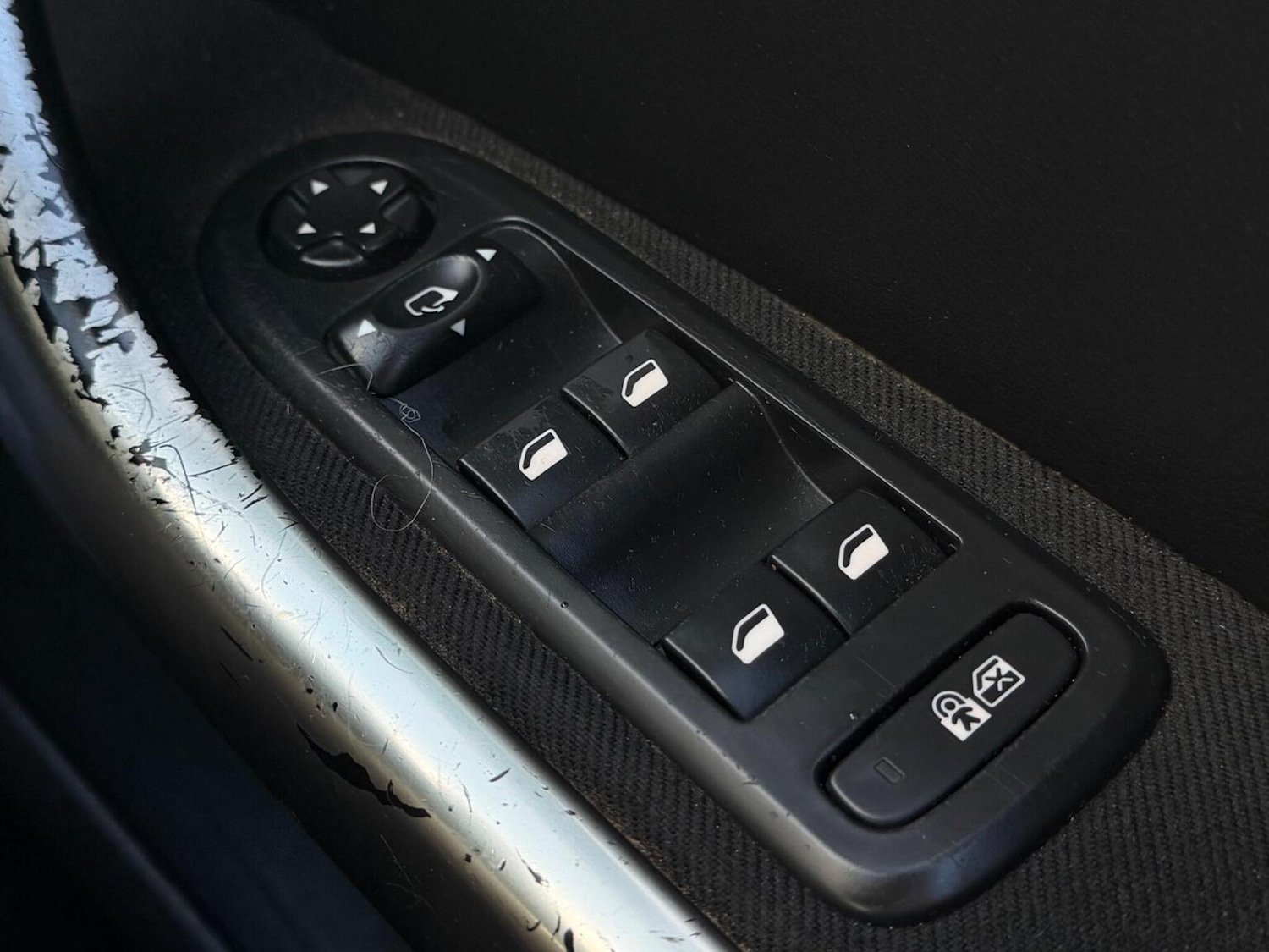 Used Peugeot 308 2014 for sale - 77572898: Photo 20