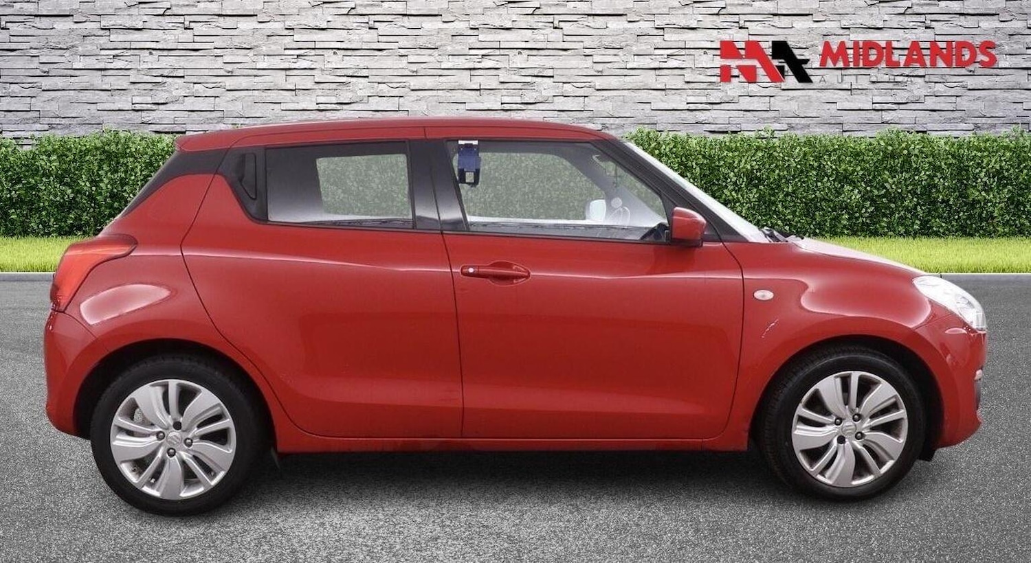 Used Suzuki Swift 2018 for sale - 77844917: Photo 5