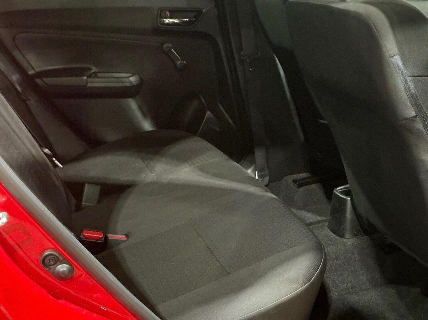 Used Suzuki Swift 2018 for sale - 77844917: Photo 8