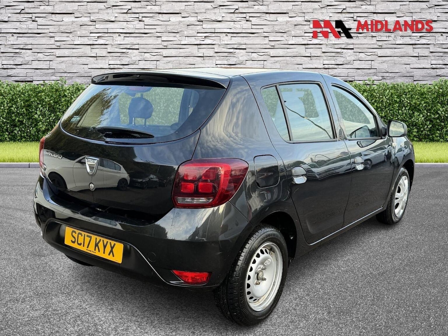 Used Dacia Sandero 2017 for sale - 76836998: Photo 4