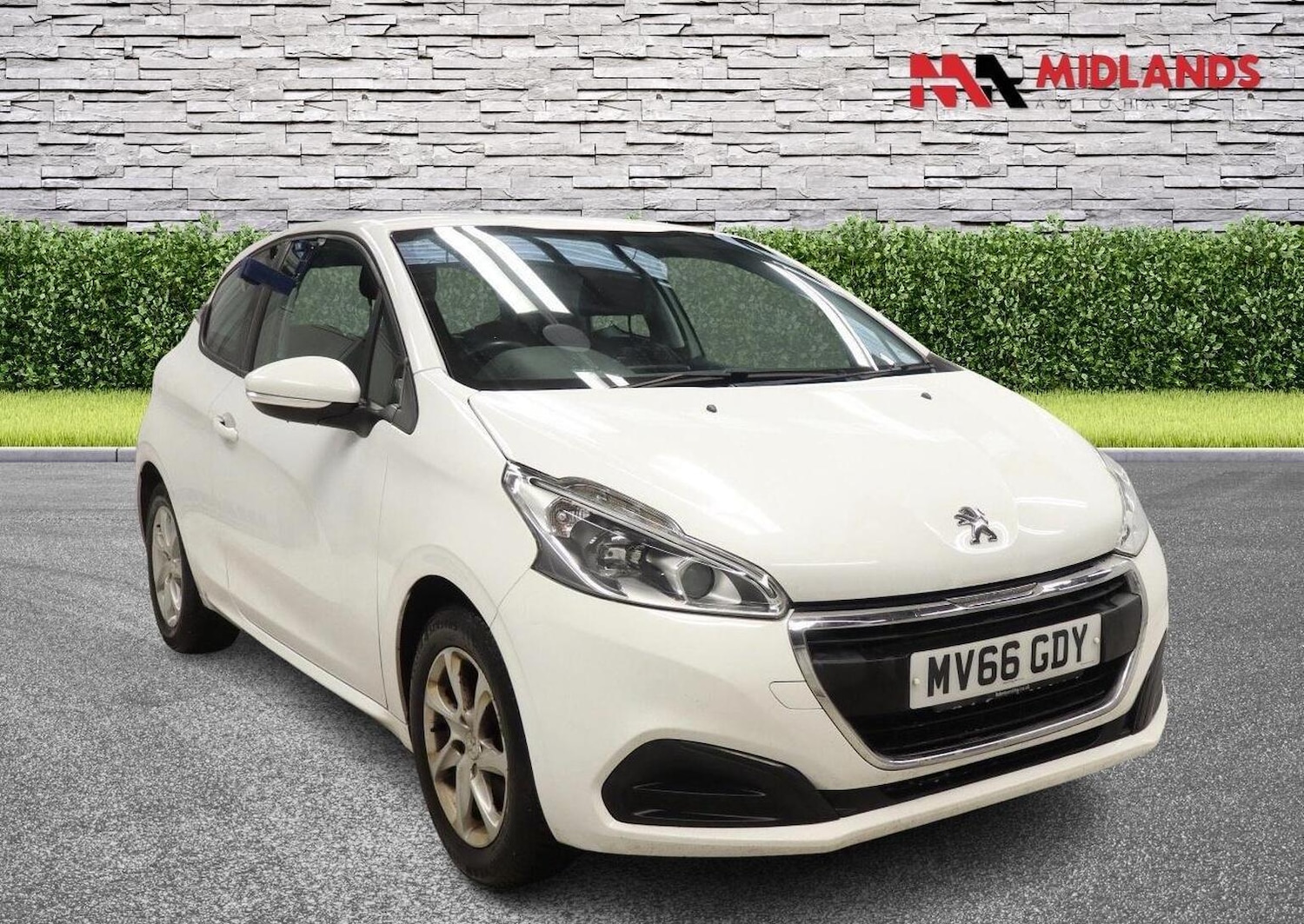 Used Peugeot 208 2016 for sale - 77289239: Photo 1