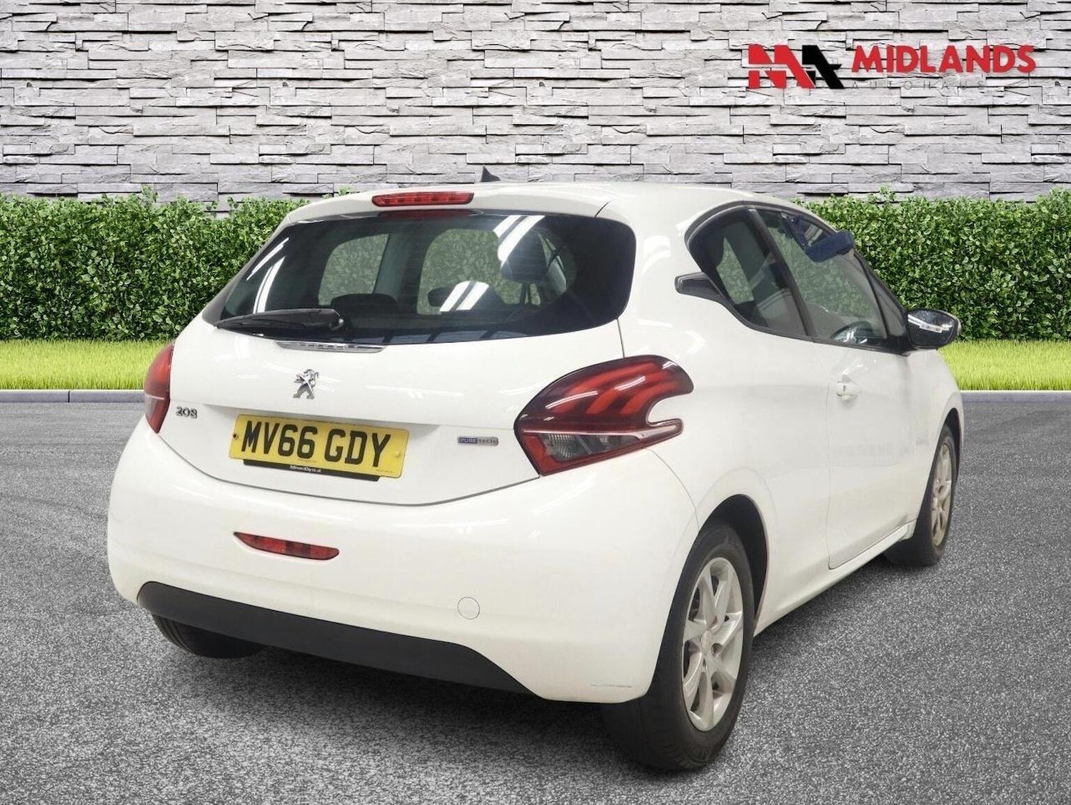 Used Peugeot 208 2016 for sale - 77289239: Photo 4