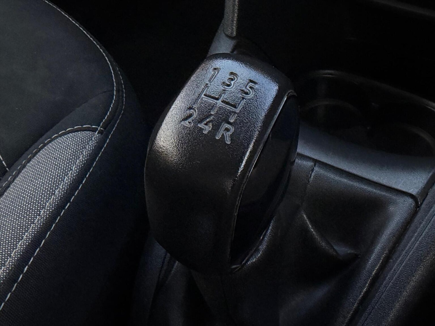 Used Peugeot 208 2015 for sale - 78168736: Photo 20