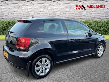 Used Volkswagen Polo 2013 for sale - 77073031: Photo