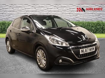 Used Peugeot 208 2017 for sale - 79779701: Photo