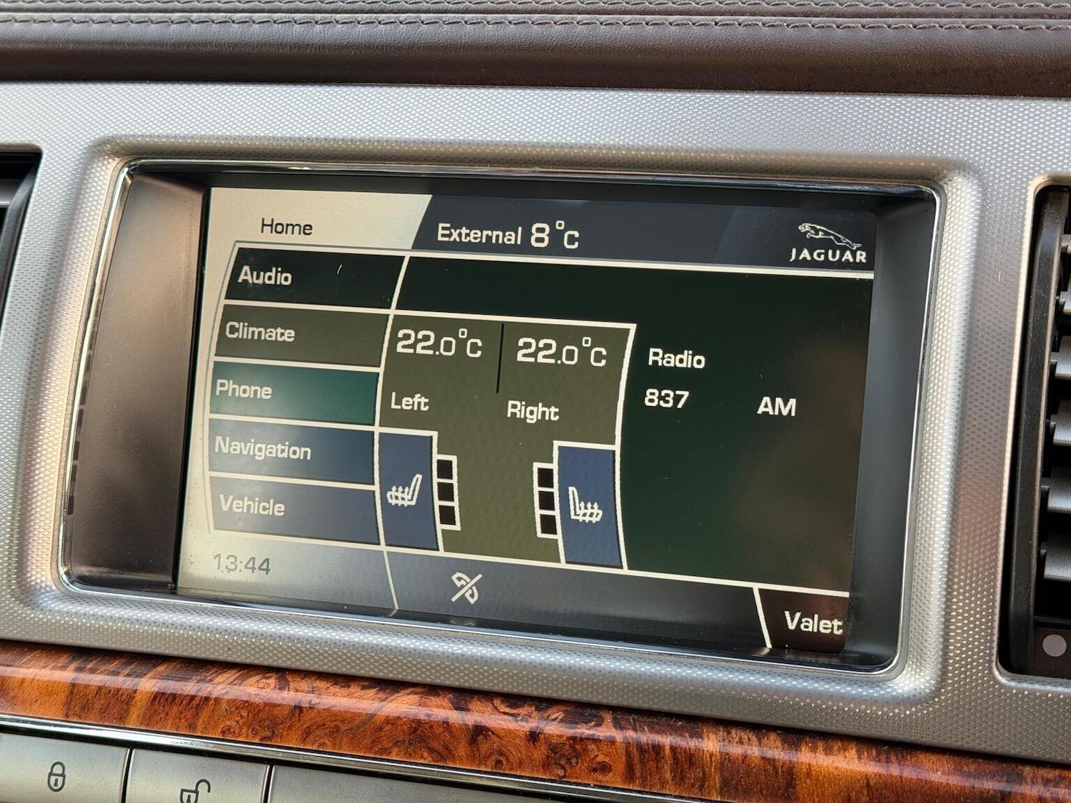 Used Jaguar XF 2010 for sale - 77391907: Photo 15