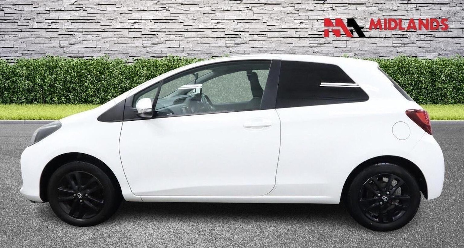 Used Toyota Yaris 2015 for sale - 77251172: Photo 6