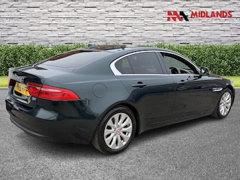 Used Jaguar XE 2015 for sale - 77807132: Photo