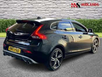 Used Volvo V40 2017 for sale - 75124422: Photo