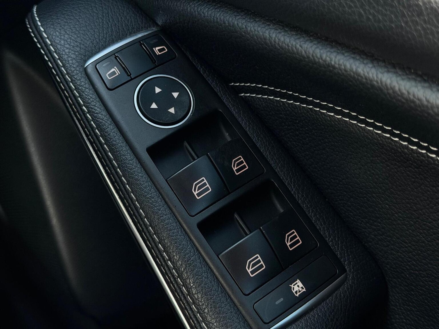 Used Mercedes-Benz A-Class 2016 for sale - 76785009: Photo 24