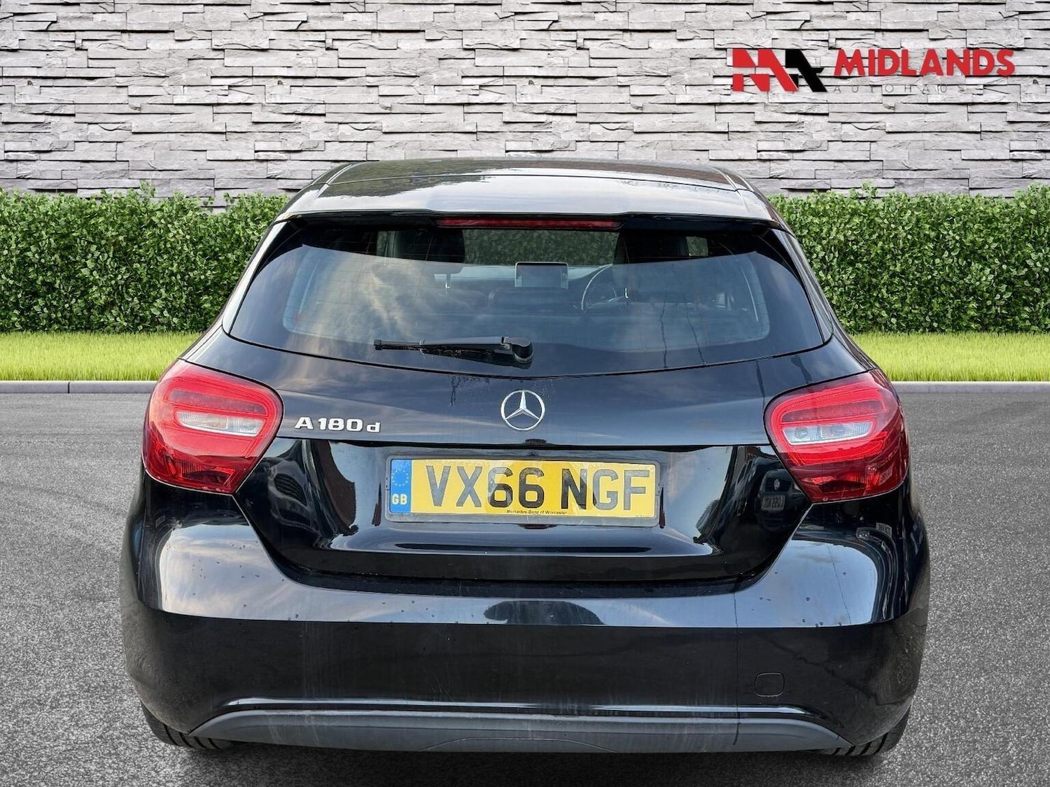 Used Mercedes-Benz A-Class 2016 for sale - 76785009: Photo 8