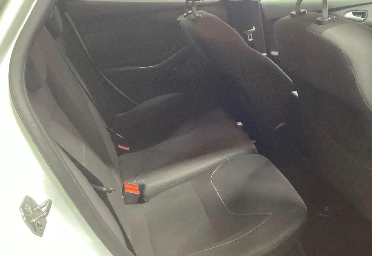 Used Ford Focus 2015 for sale - 77603352: Photo 9