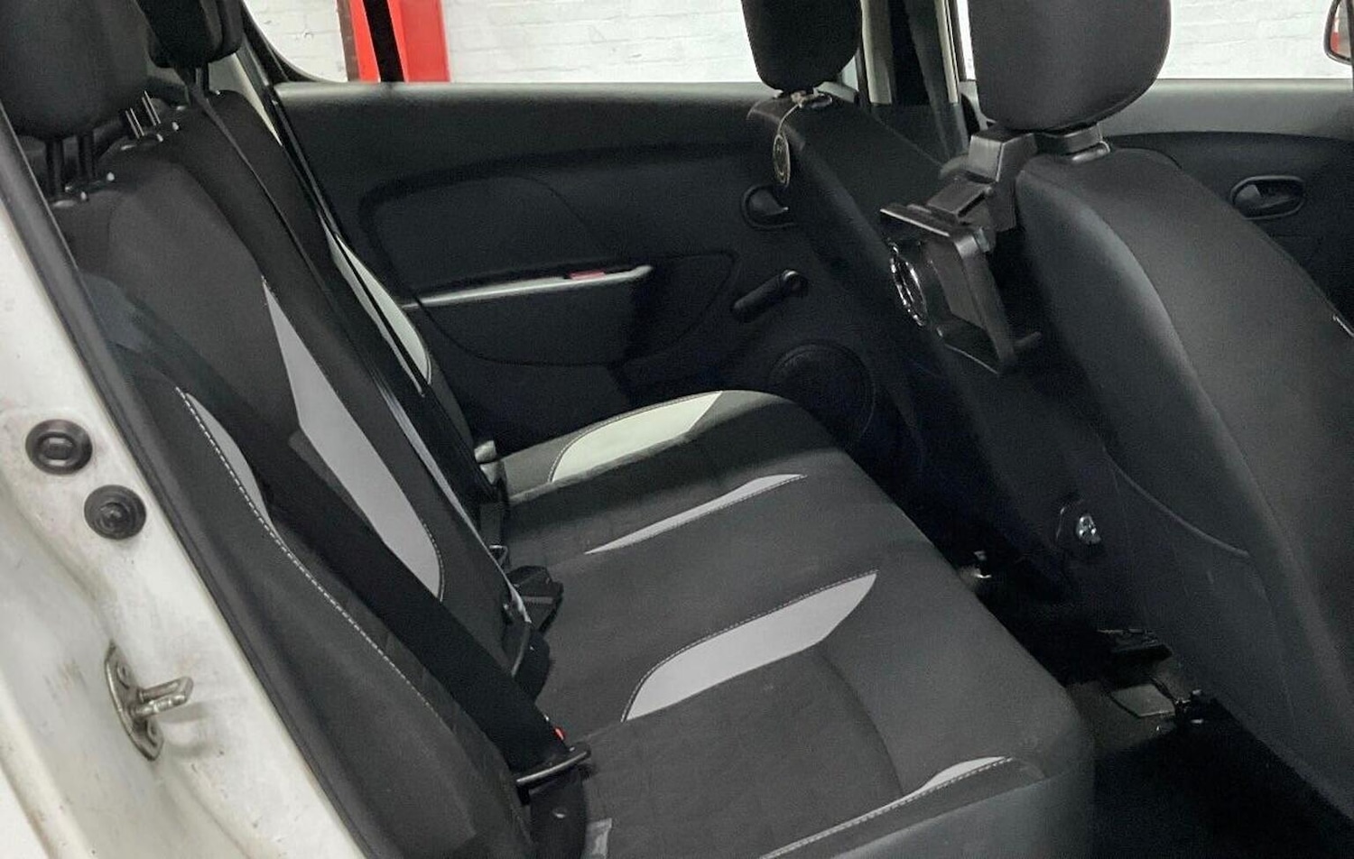 Used Dacia Sandero Stepway 2013 for sale - 77715070: Photo 10