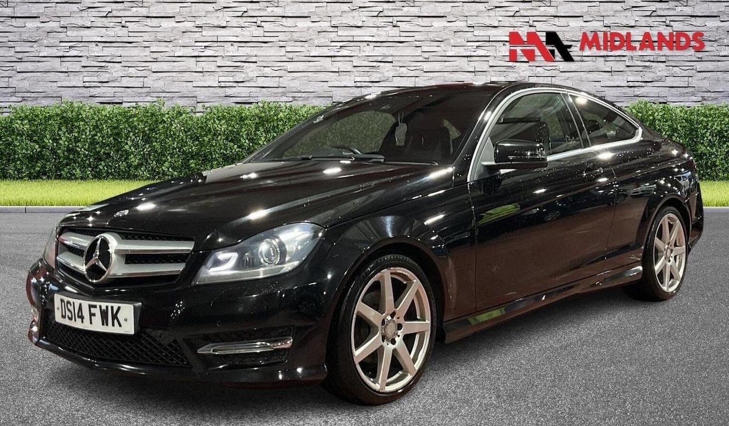 Used Mercedes-Benz C Class 2014 for sale - 77453053: Photo 3