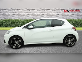 Used Peugeot 208 2016 for sale - 78359942: Photo