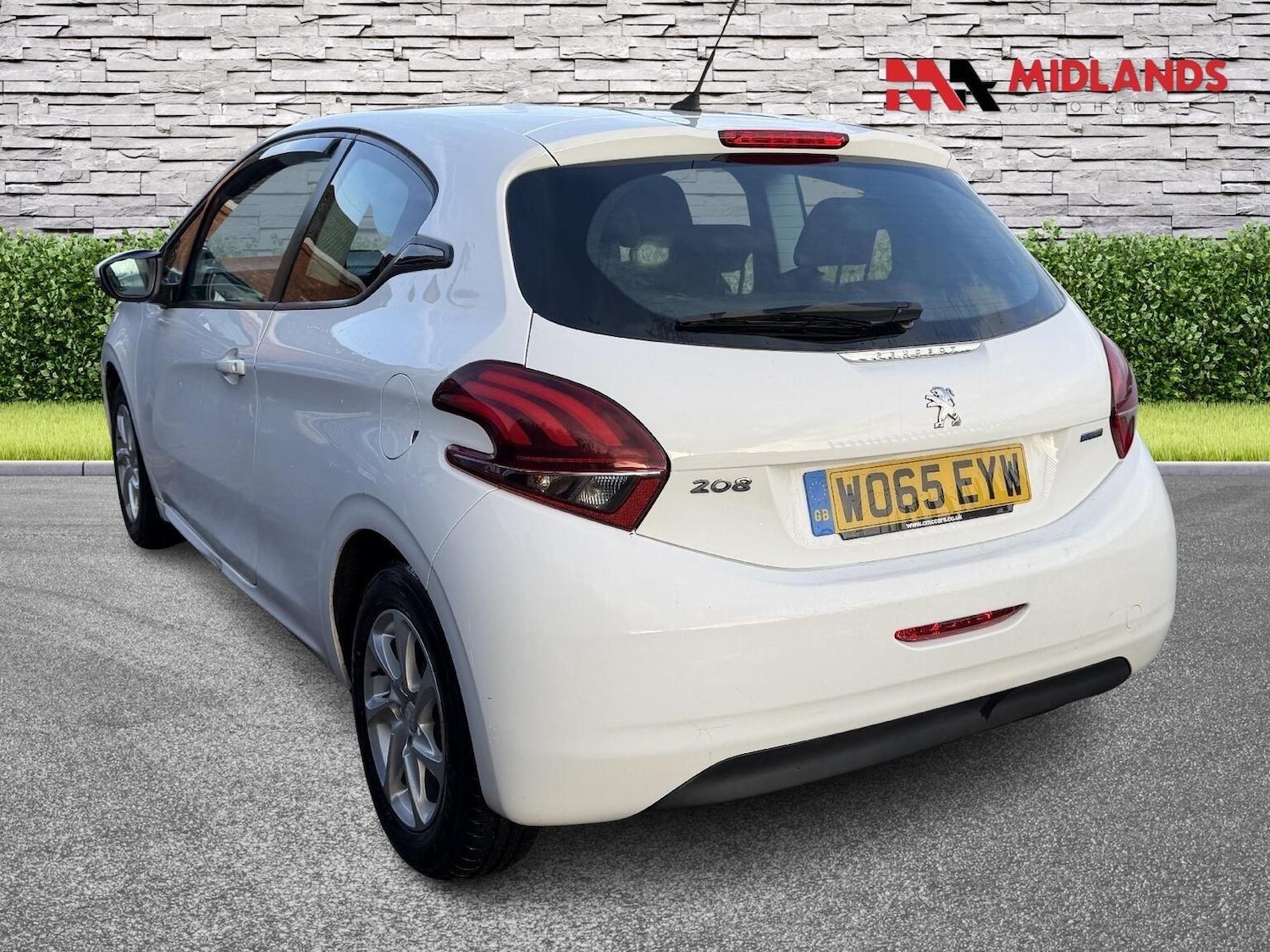 Used Peugeot 208 2016 for sale - 77438279: Photo 4
