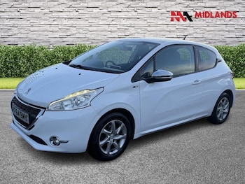 Used Peugeot 208 2015 for sale - 78018322: Photo