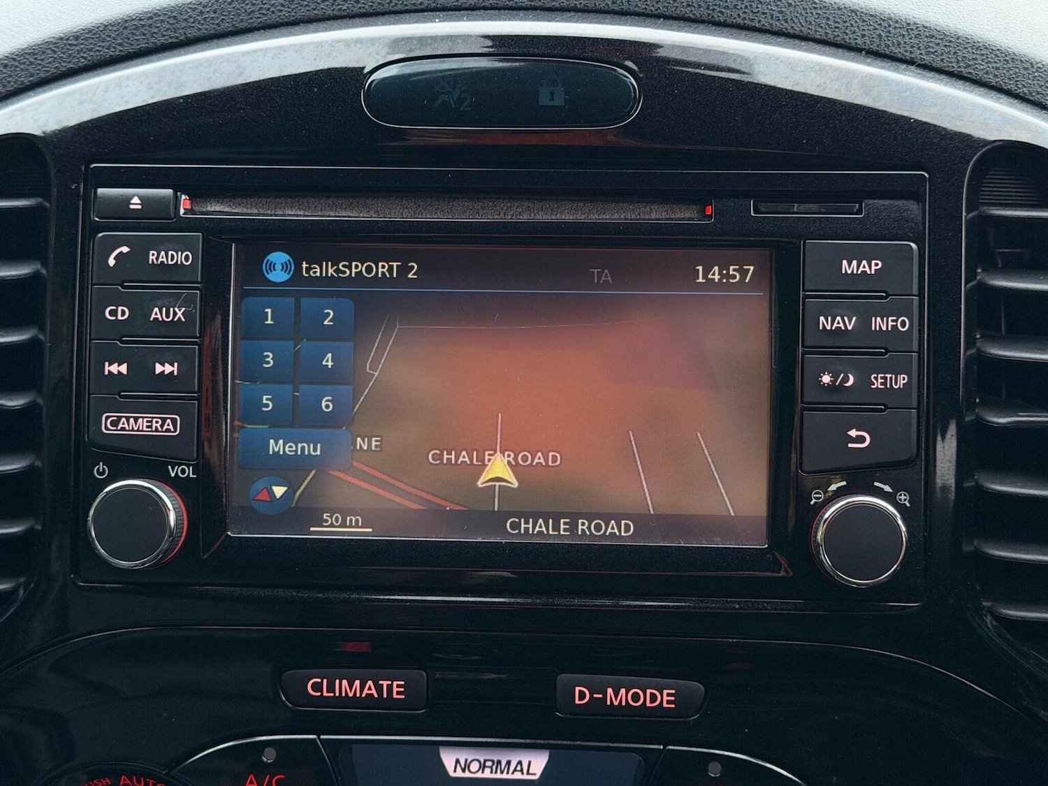 Used Nissan Juke 2014 for sale - 76863791: Photo 16