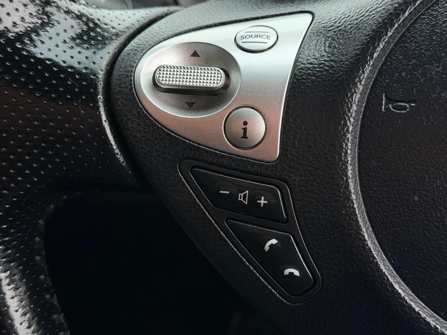 Used Nissan Juke 2014 for sale - 76863791: Photo 22