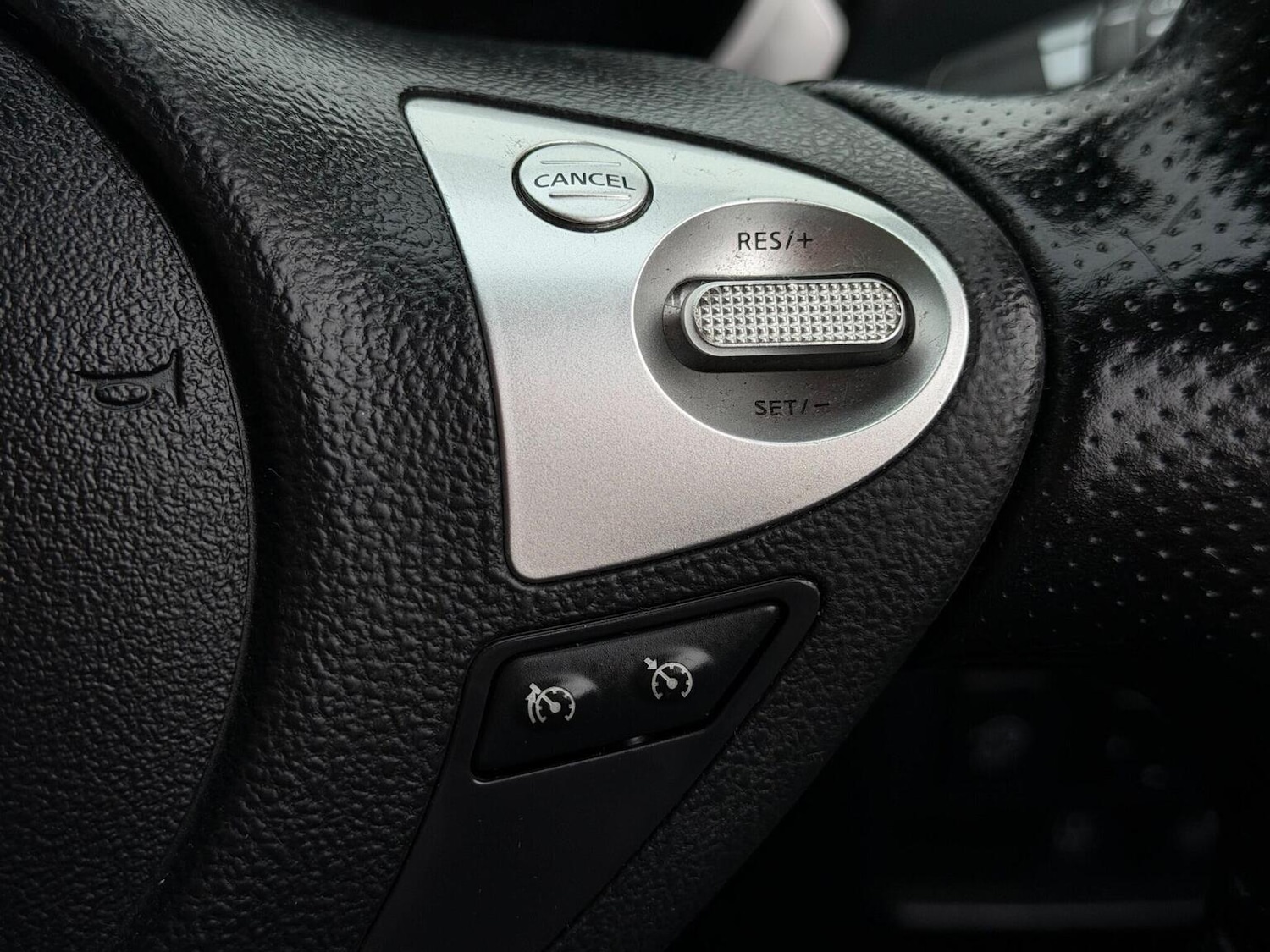 Used Nissan Juke 2014 for sale - 76863791: Photo 23