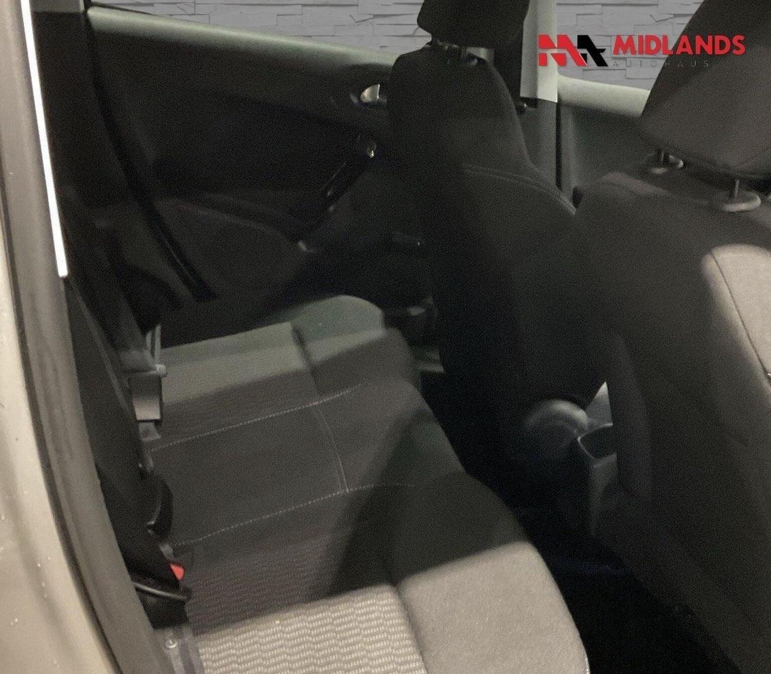 Used Peugeot 208 2014 for sale - 78031661: Photo 6