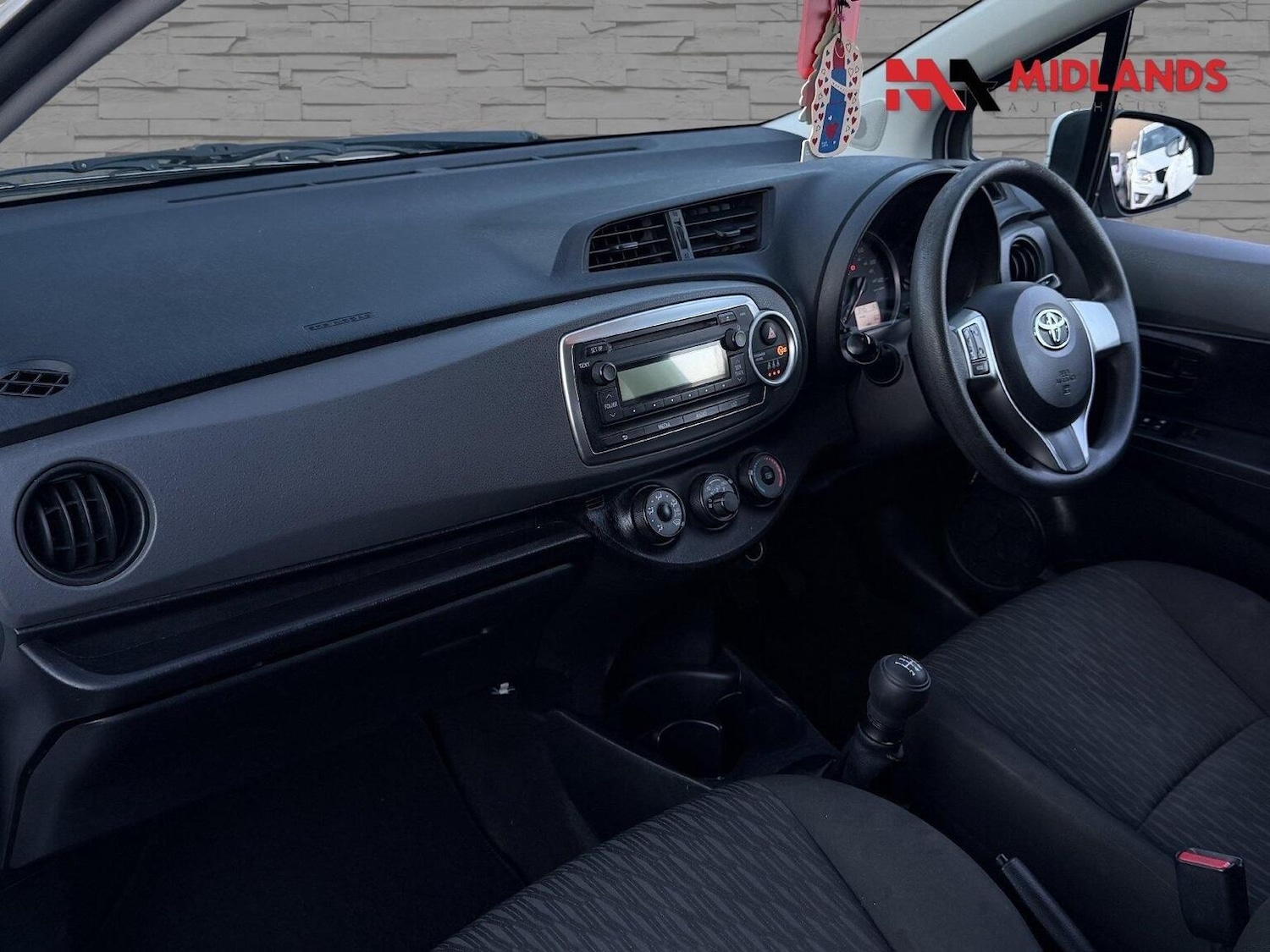 Used Toyota Yaris 2012 for sale - 77173138: Photo 10