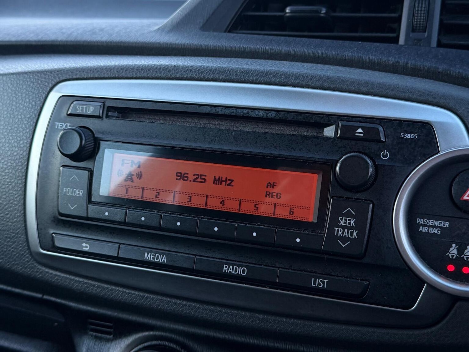 Used Toyota Yaris 2012 for sale - 77173138: Photo 16