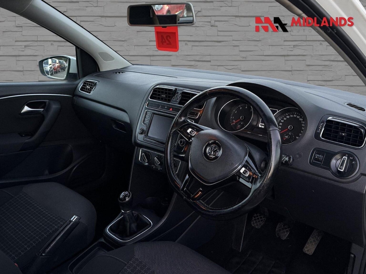 Used Volkswagen Polo 2014 for sale - 77938169: Photo 11