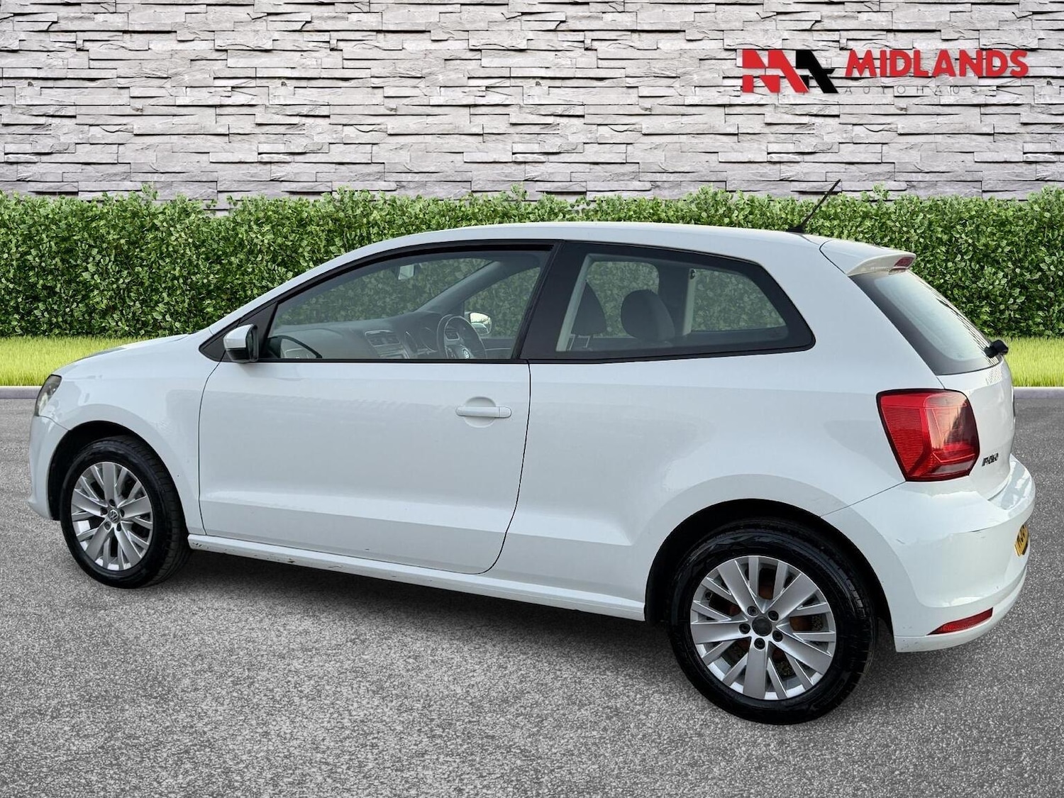 Used Volkswagen Polo 2014 for sale - 77938169: Photo 5