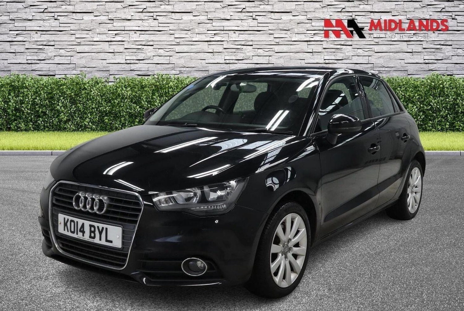 Used Audi A1 2014 for sale - 78045541: Photo 3