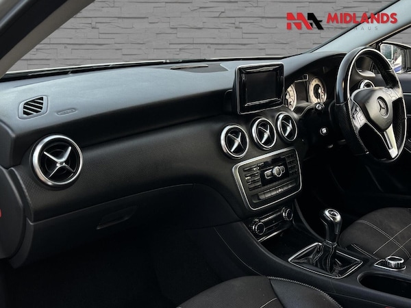 Used Mercedes-Benz A-Class 2013 for sale - 76225338: Photo 10