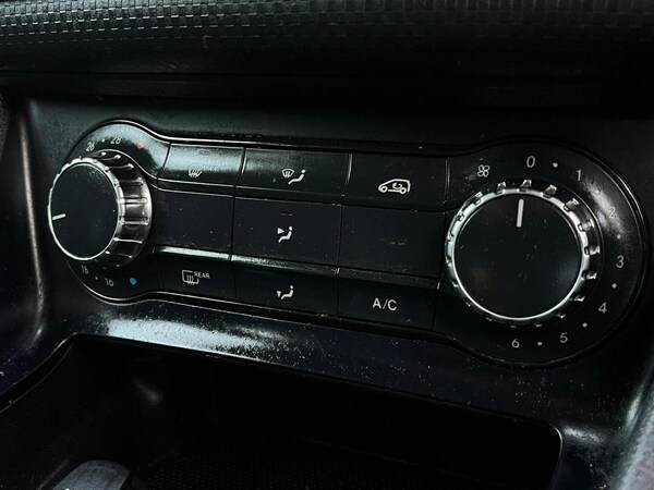 Used Mercedes-Benz A-Class 2013 for sale - 76225338: Photo 21