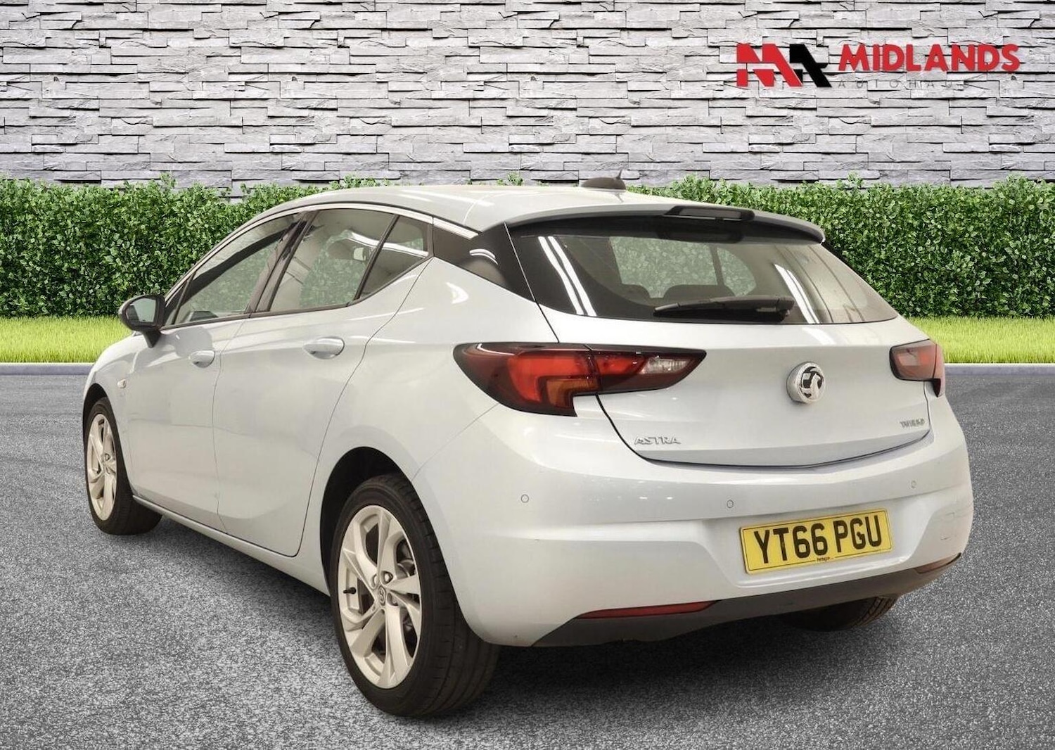 Used Vauxhall Astra 2016 for sale - 78070313: Photo 4