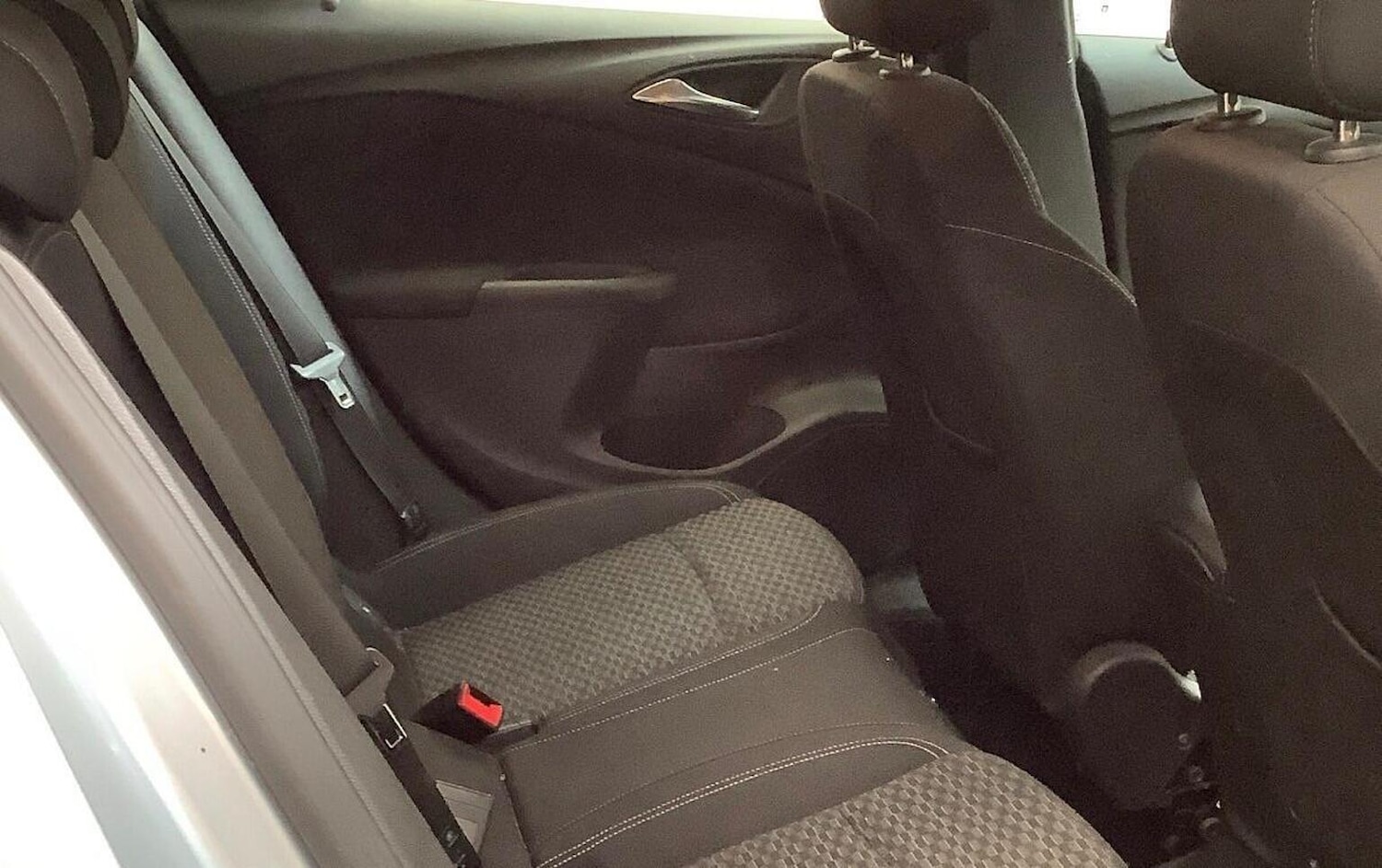 Used Vauxhall Astra 2016 for sale - 78070313: Photo 6