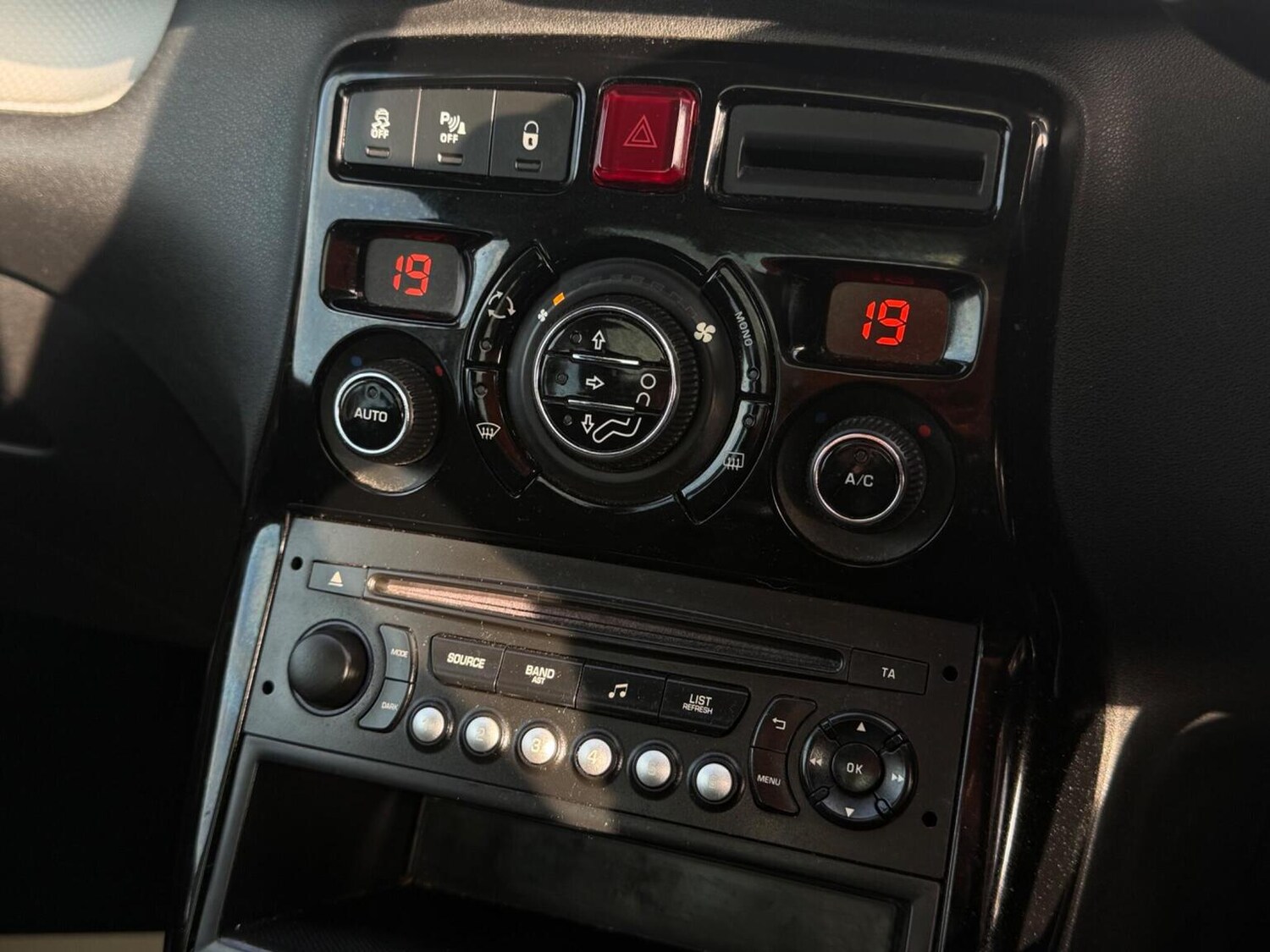 Used Citroen C3 Picasso 2016 for sale - 78131595: Photo 14