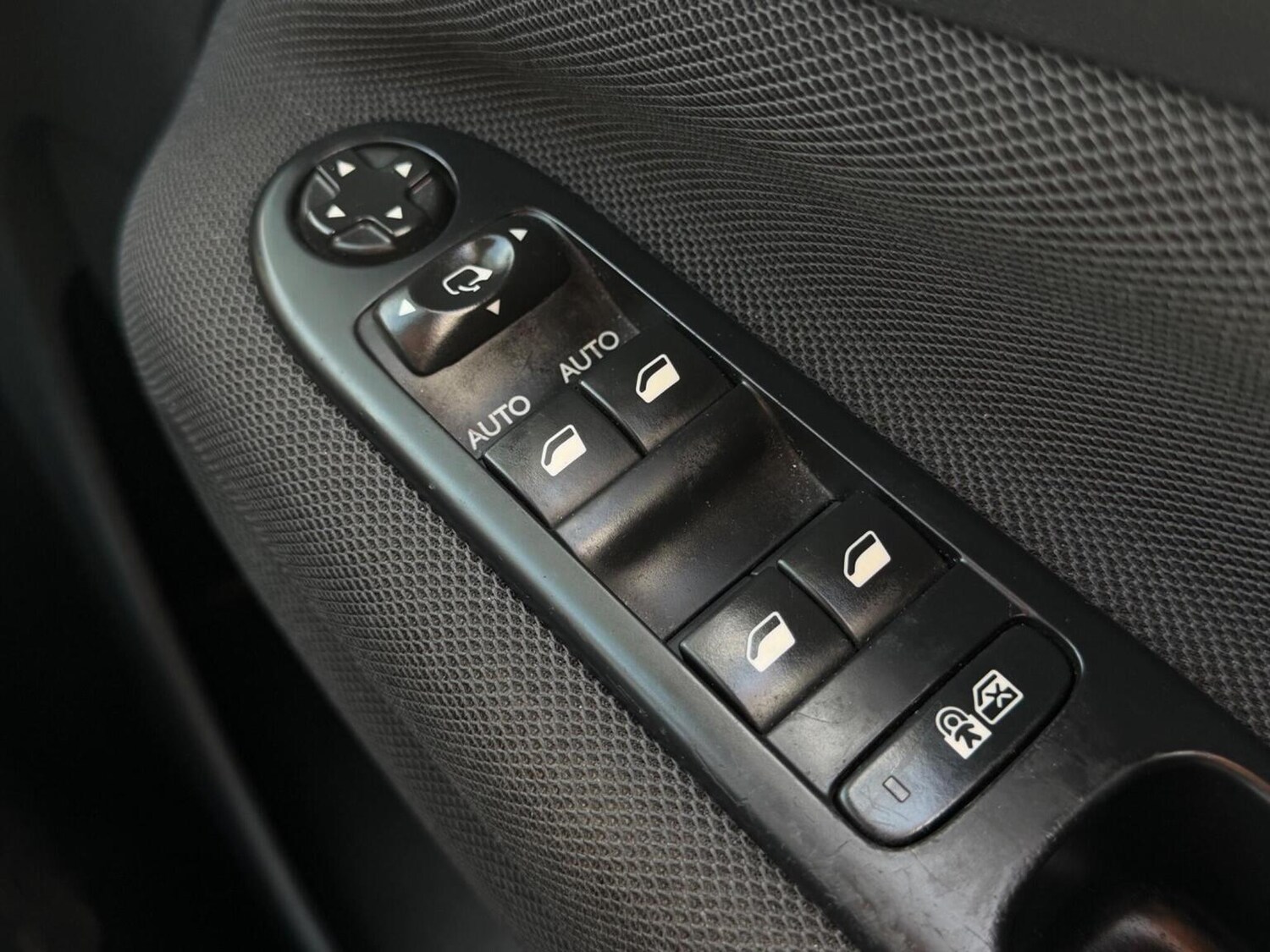 Used Citroen C3 Picasso 2016 for sale - 78131595: Photo 17