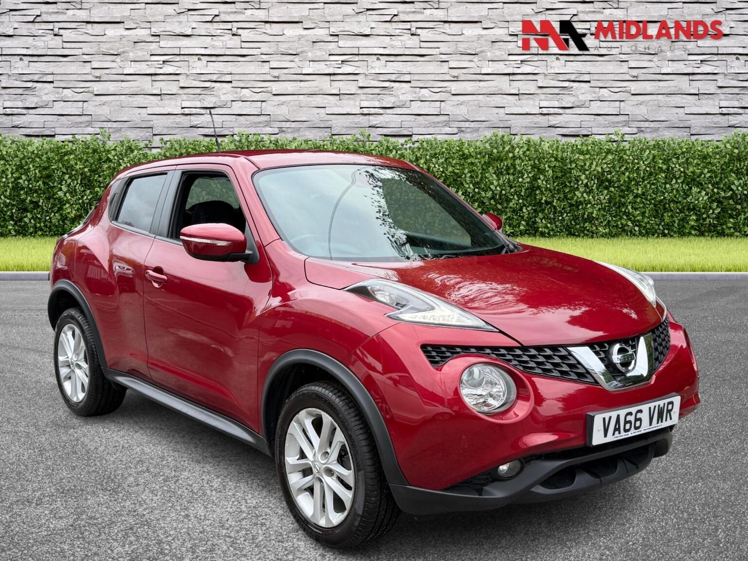 Used Nissan Juke 2017 for sale - 76369233: Photo 1