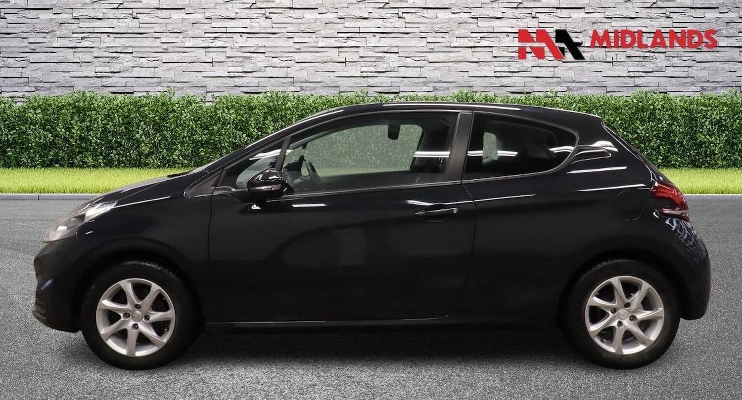 Used Peugeot 208 2015 for sale - 77572837: Photo 5