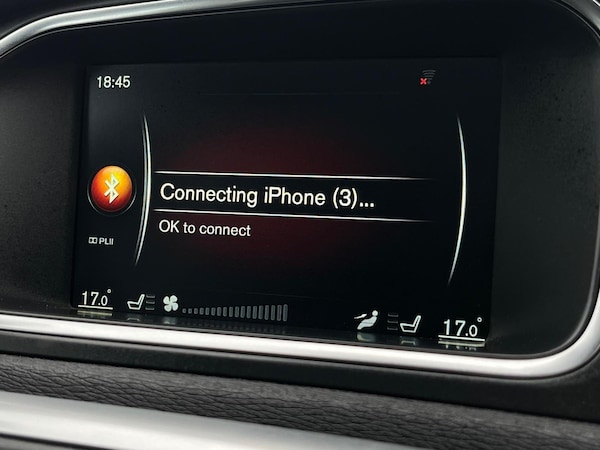 Used Volvo V40 2014 for sale - 75330212: Photo 16