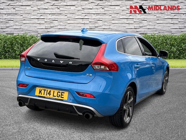 Used Volvo V40 2014 for sale - 75330212: Photo 4
