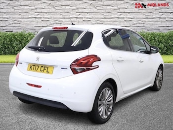 Used Peugeot 208 2017 for sale - 78473438: Photo