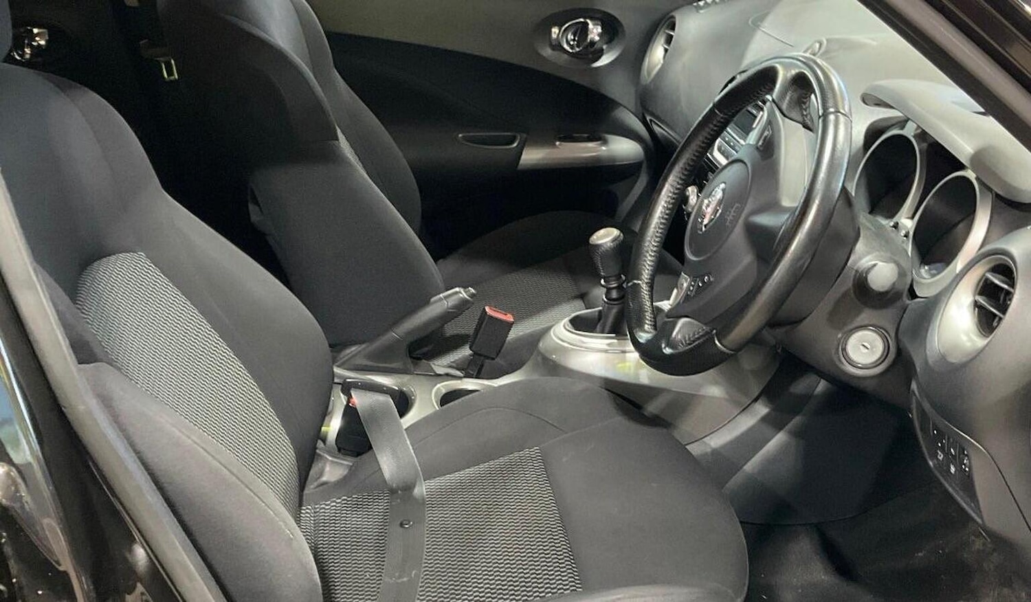 Used Nissan Juke 2017 for sale - 76863822: Photo 6