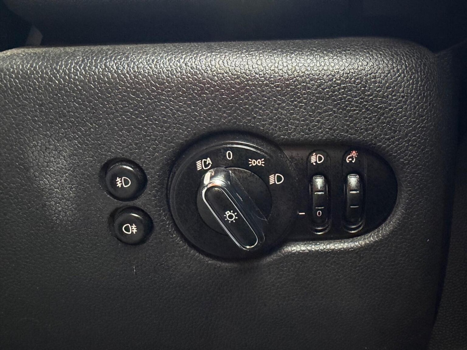 Used MINI Hatch 2015 for sale - 78084424: Photo 23