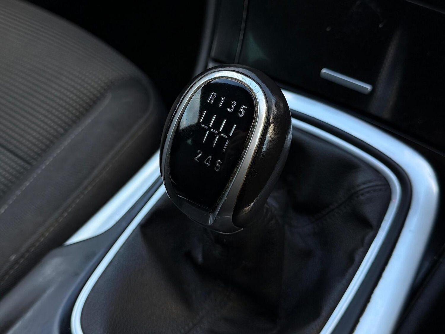 Used Vauxhall Insignia 2015 for sale - 76334747: Photo 22