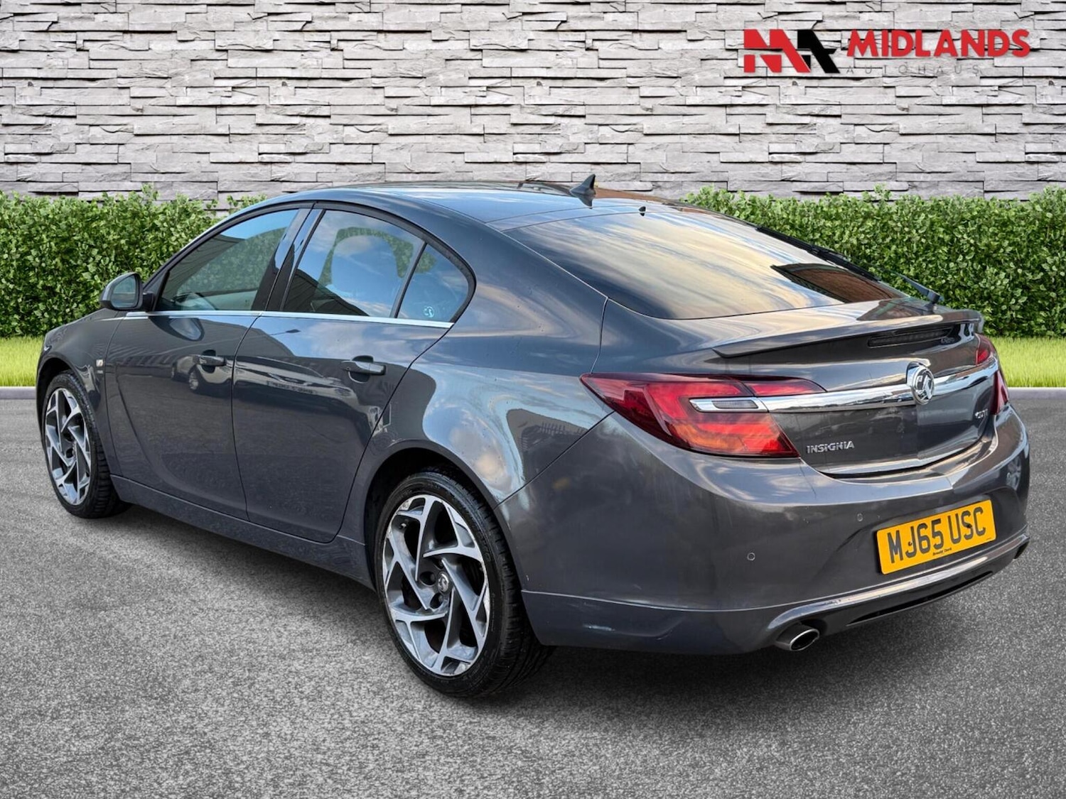 Used Vauxhall Insignia 2015 for sale - 76334747: Photo 5